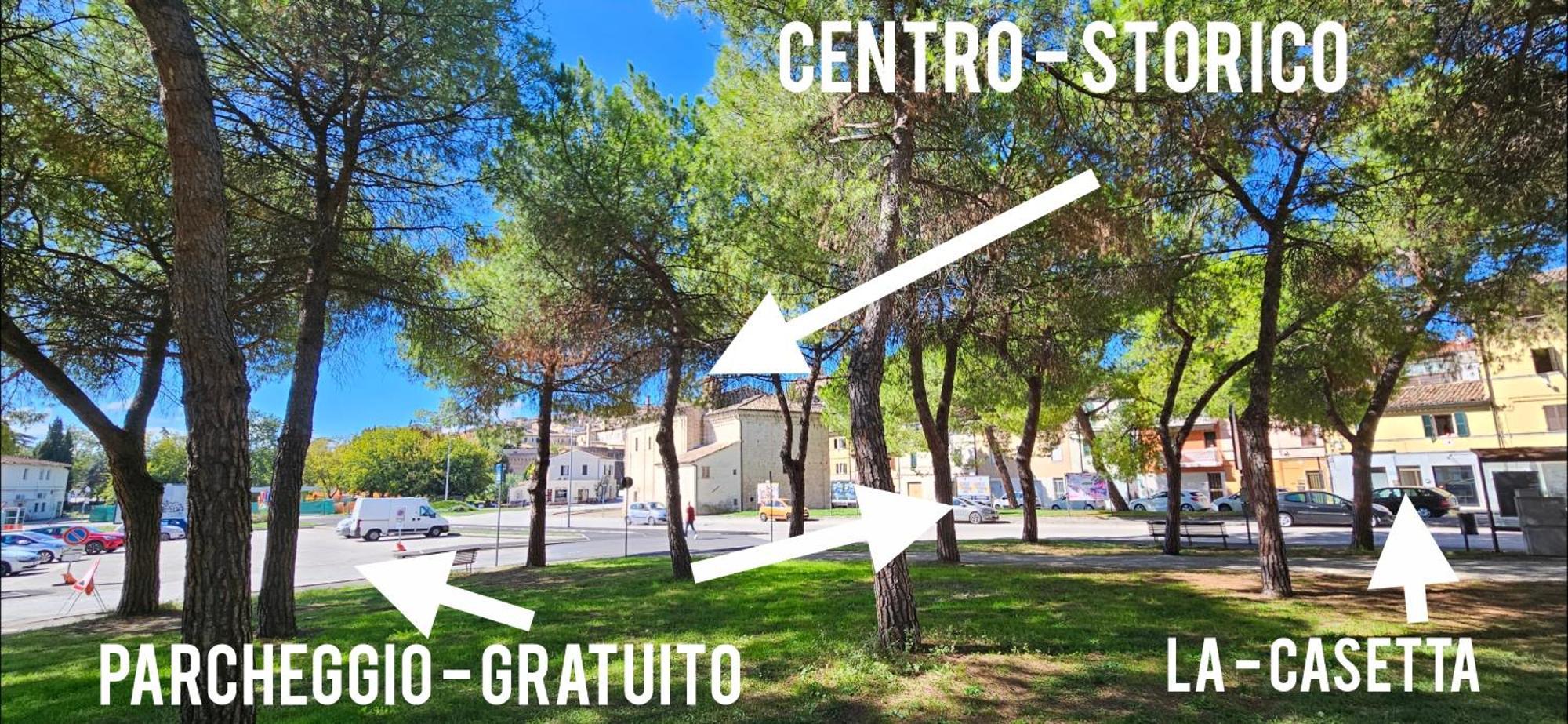 La Casetta Bilocale Centrale Con Terrazza Parkfree Wifi Minipc Ps4 Ac Iesi Exterior photo